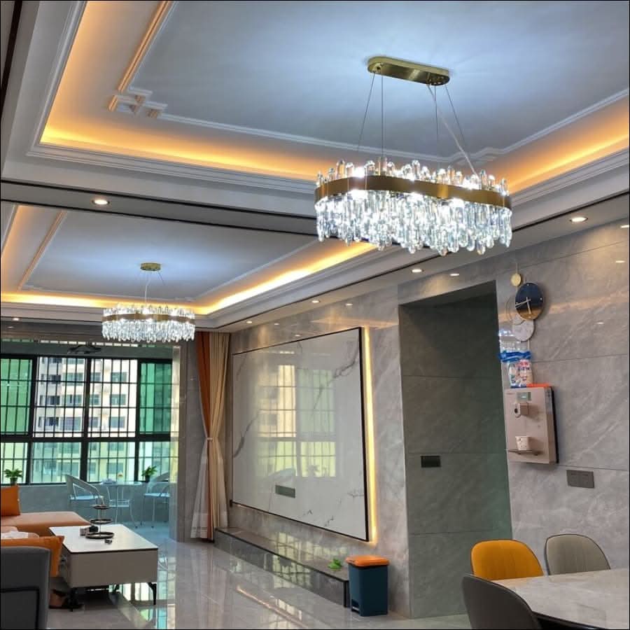 Chandelier - Gleaming Crystal Chandelier - hausgem